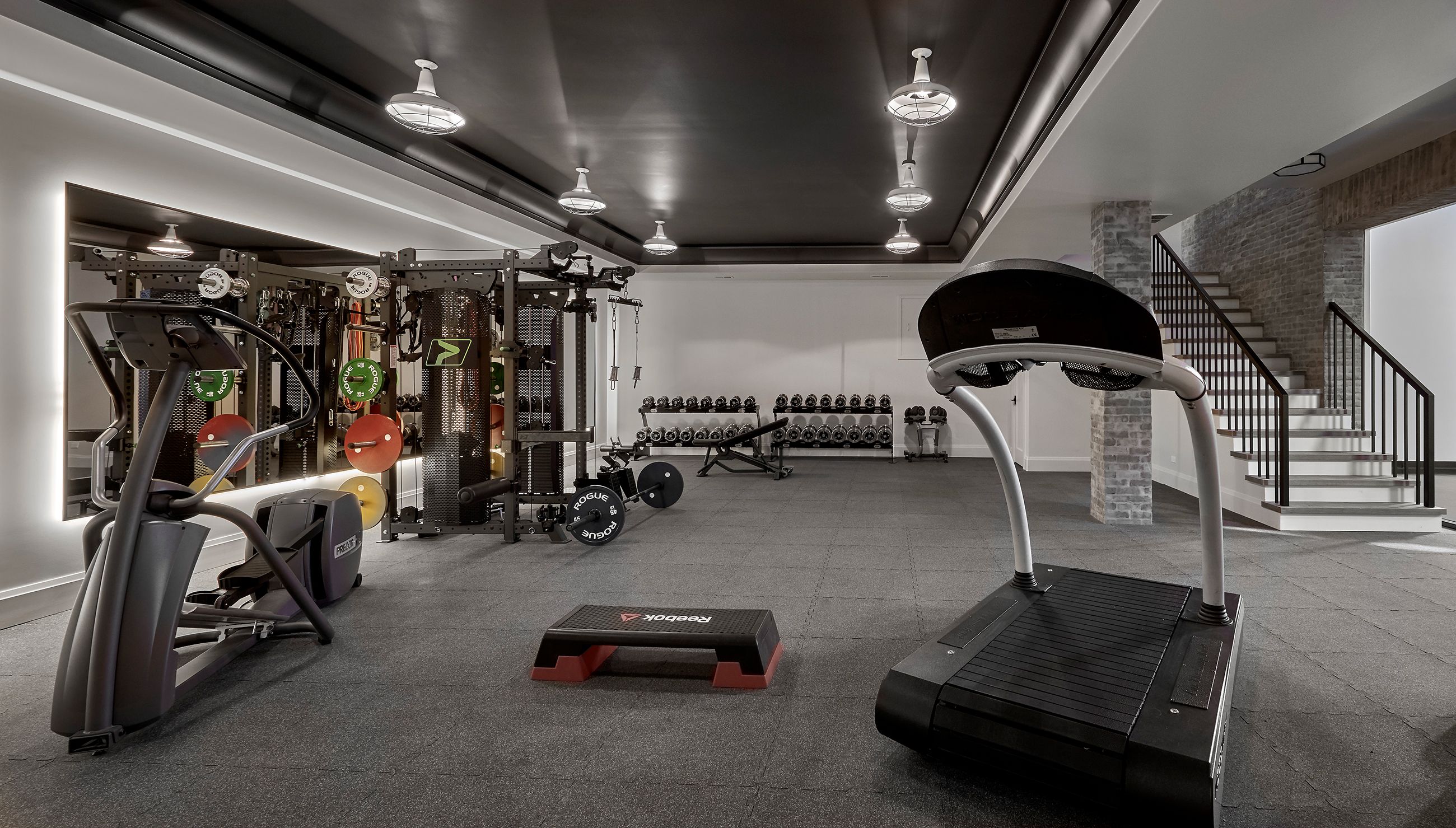 [Image: home-gym-ideas-basement-1645826942.jpg?c...u003d480:*]